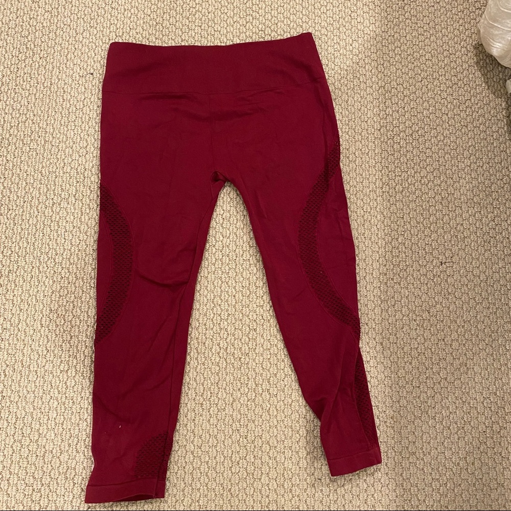 Red Burgundy Laser Cut Mesh Seamless Active Gym Workout 7/8 Leggings ITZON
